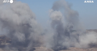 Copertina di Nuovi raid israeliani in Libano nonostante il cessate il fuoco, bombardamenti nel sud del Paese – Video
