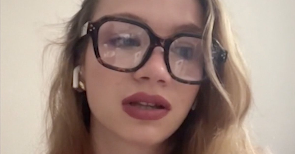 “Mi hanno punta al braccio, dopo mi sono sentita intorpidita e strana”: la testimonianza di Manon una delle 145 donne “vittime” del Needle Spiking “Mi hanno punta al braccio, dopo mi sono sentita intorpidita e strana”: la testimonianza di Manon una delle 145 donne “vittime” del Needle Spiking