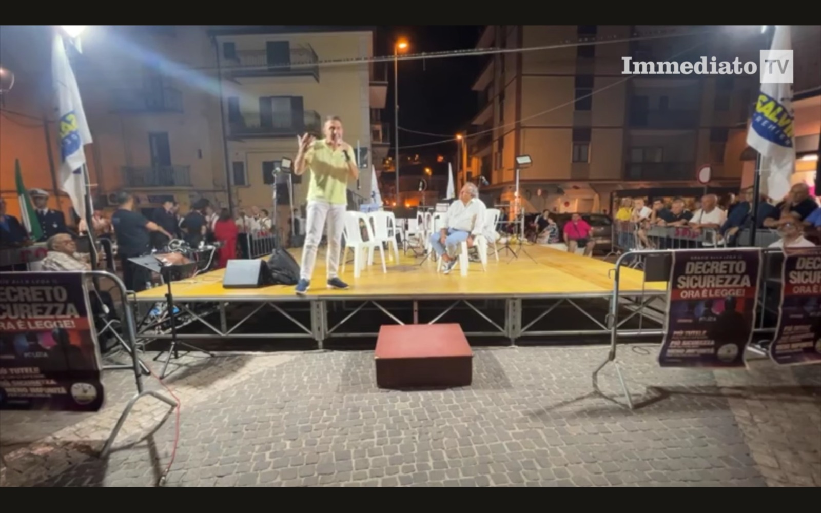 Vannacci (Lega): “Ci riarmiamo e poi chi mandiamo in guerra? Quelli del gay pride?”