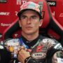 Copertina di Marc Marquez cade nel Gp di Francia e si rompe un piede: sarà operato a Madrid, salta il Gp di Catalunya