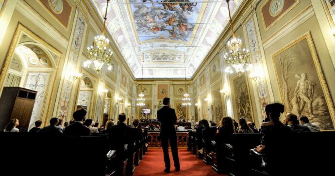 Regione Sicilia, il sistema della famiglia Galvagno: “Facciamo guadagnare pure lui”