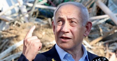 Copertina di Netanyahu ci riprova: niente processo per restare al potere