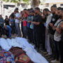 Copertina di Gaza, “81 morti nelle ultime 24 ore”. Trump: “Cessate il fuoco entro una settimana”