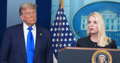 Copertina di Usa, la procuratrice Bondi: “Arrestati 2.700 membri del Tren de Aragua”. Le ong: “Mancano prove e un giusto processo”