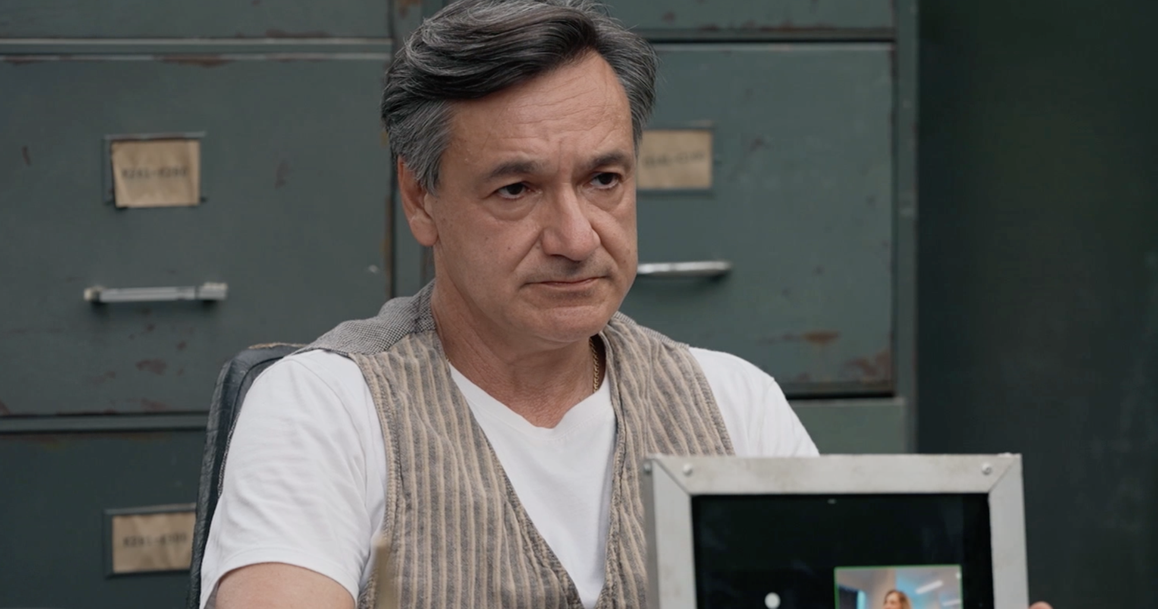 fabio caressa si commuove a money road nella tentazione di alice poi il colpo di scena 8211 il video