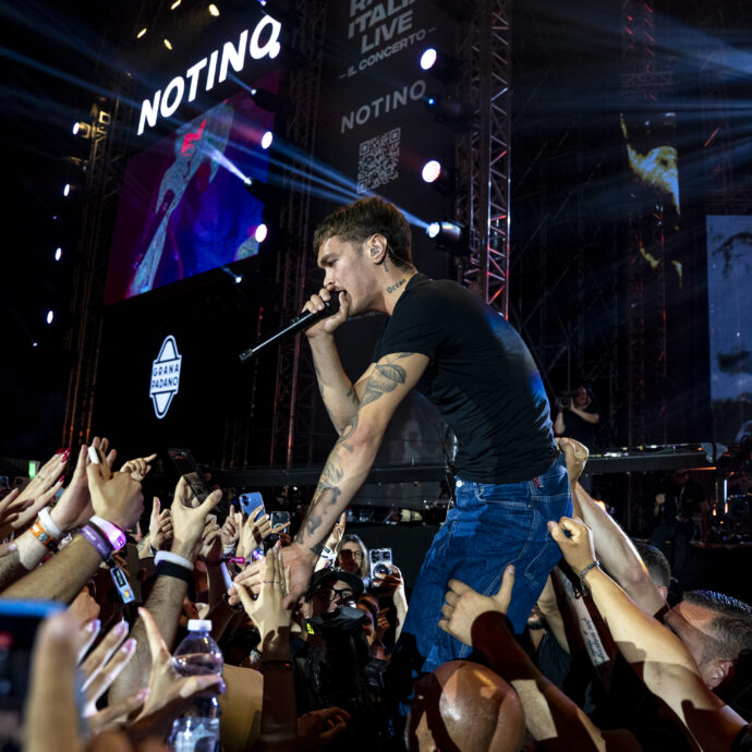 Radio Italia Live a Palermo: Blanco riappare dopo due anni, Negramaro chiedono “un vento di pace”, Tananai incanta con “Tango”, gran finale con Annalisa