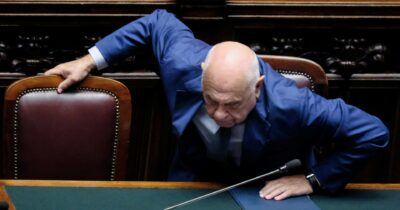 Copertina di Meloni, il vizietto di annunciare “leggi epocali” che esistono già