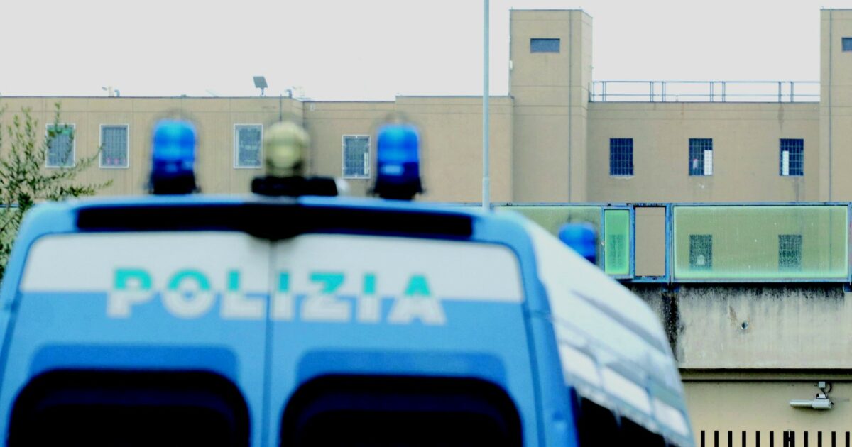 in carcere detenuti sottoposti a 8216trattamenti degradanti8217 quattro punti per agire subito