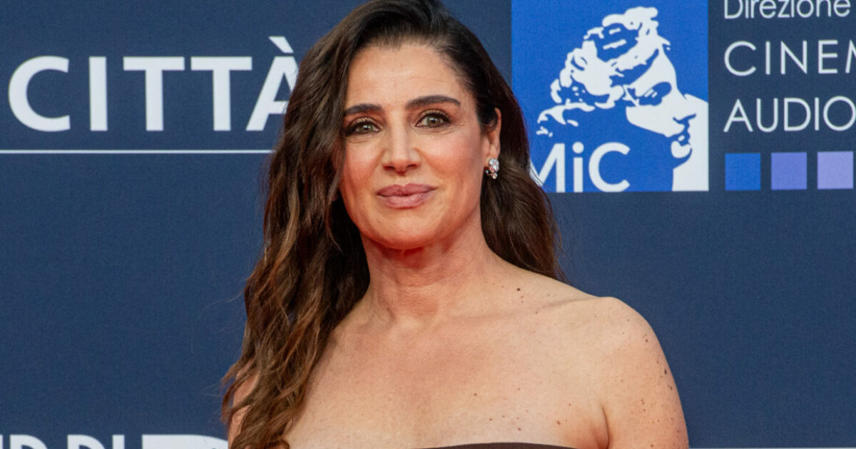 Luisa Ranieri preside per il riscatto, Sandokan con Can Yaman, Orietta Berti e la ricetta della felicità: ecco le novità delle nuove fiction Rai Luisa Ranieri preside per il riscatto, Sandokan con Can Yaman, Orietta Berti e la ricetta della felicità: ecco le novità delle nuove fiction Rai