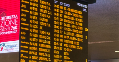 Copertina di Terremoto Campi Flegrei, circolazione dei treni interrotta sul nodo di Napoli: ritardi oltre due ore a Roma Termini