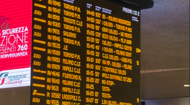Terremoto Campi Flegrei, circolazione dei treni interrotta sul nodo di Napoli: ritardi oltre due ore a Roma Termini