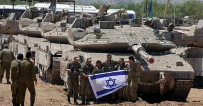 Copertina di Armi a Israele: l’Alta Corte Uk dice sì. A Oslo c’è chi si sfila