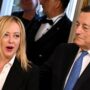 Copertina di Meloni e Draghi, nuove passerelle al Meeting di Cl 