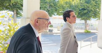 Copertina di Ciro Grillo condannato, le motivazioni dei giudici: “Lui e i suoi amici hanno agito con brutalità, la vittima è attendibile”