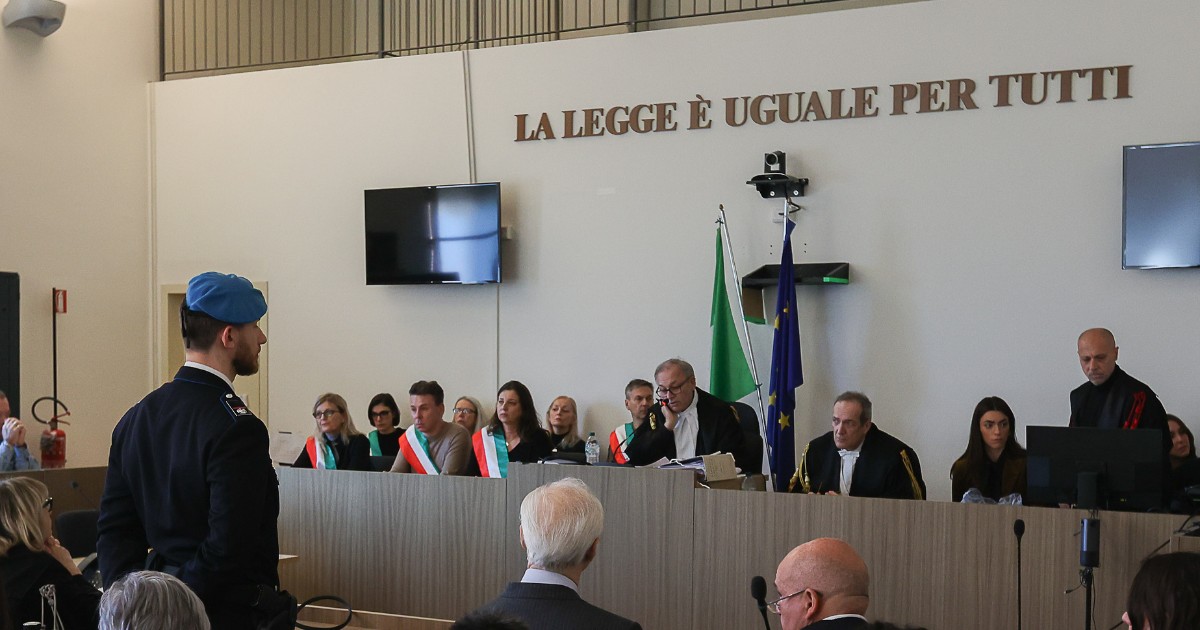 Vigilessa uccisa, il sindaco di Anzola ai giudici: “Paura che il paese fosse paragonato ad Avetrana” Vigilessa uccisa, il sindaco di Anzola ai giudici: “Paura che il paese fosse paragonato ad Avetrana”