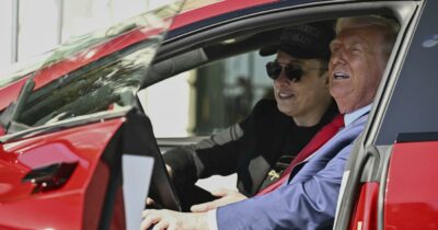 Copertina di Nuovo scontro Trump-Musk sul debito. E il presidente non esclude di espellerlo