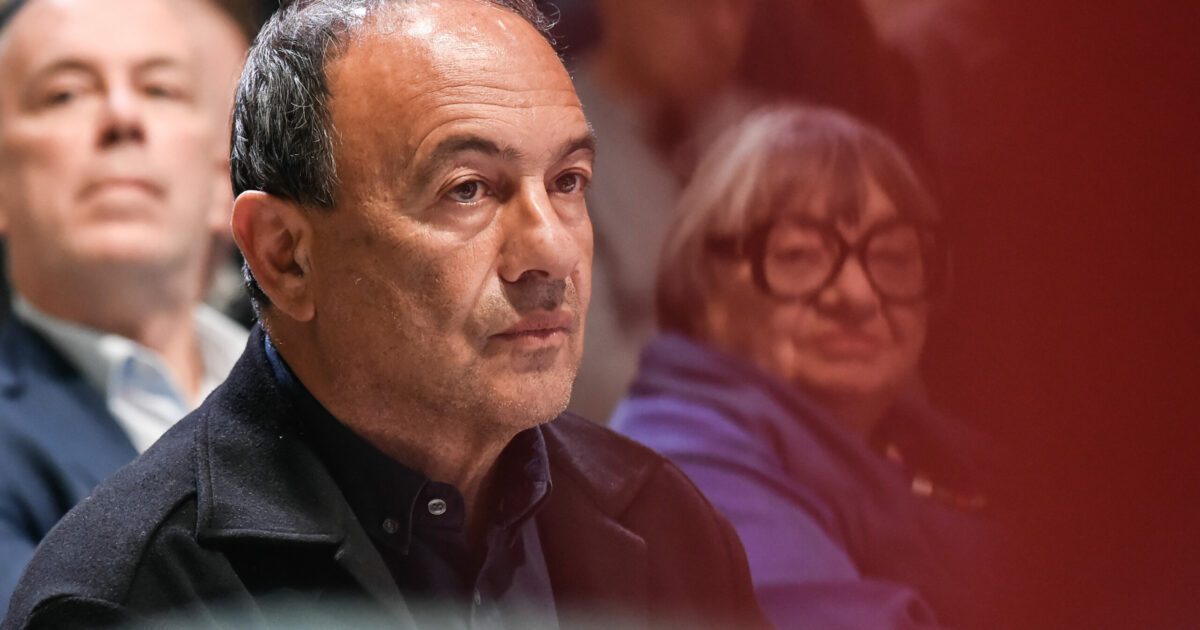 mimmo lucano dichiarato decaduto da sindaco di riace per la legge severino lui far242 appello resto in carica