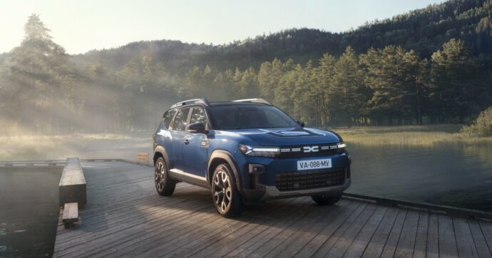 Dacia Bigster, la freschezza estetica è merito di forme semplici e robuste