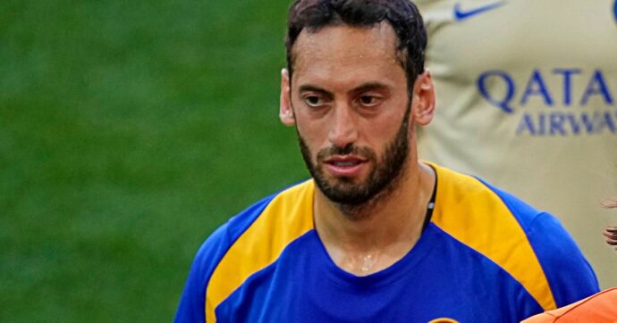 Inter, volano gli stracci nello spogliatoio: “Alcuni sono fedeli solo quando hanno bisogno”, la moglie di Calhanoglu attacca Lautaro