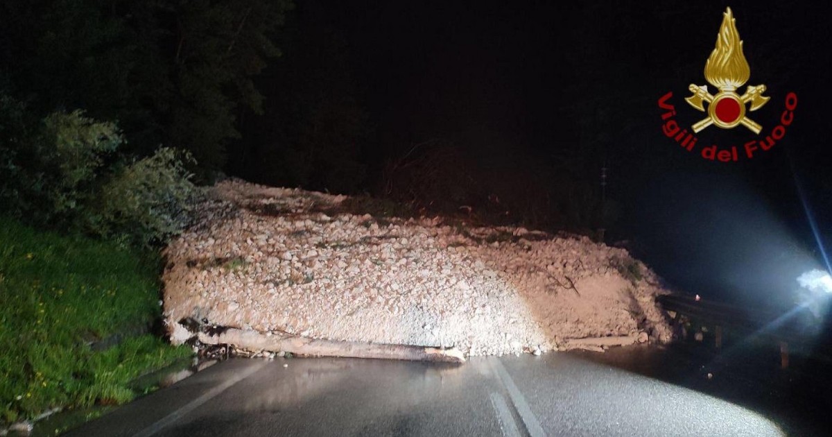 Milano Cortina, frane e fango nelle valli che ospiteranno i Giochi invernali: ma i lavori nelle zone a rischio vanno avanti