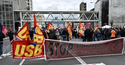 Copertina di “Niente sciopero”:  trasportare armi diventa servizio essenziale