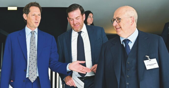 Stellantis minaccia Meloni e Ue al convegno di Tajani: “Cambiamenti o  fabbriche chiuse”