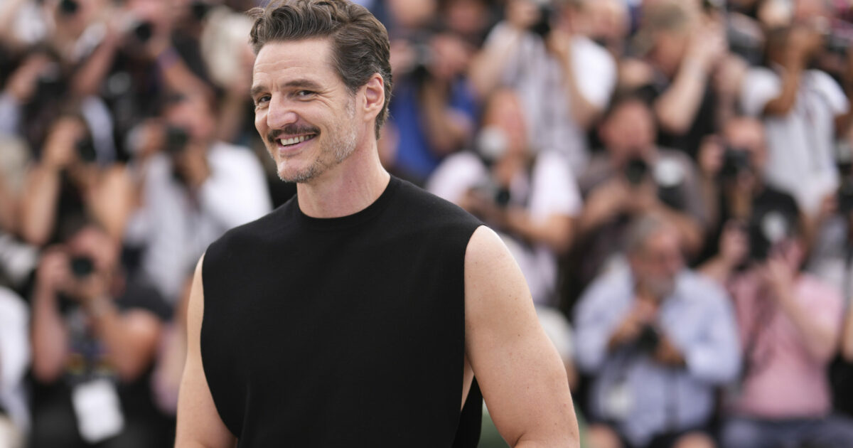 mia madre 232 morta ma la percepisco ovunque trovava divertenti anche le scoregge si spaccava dalle risate quando ne sentiva una lo rivela pedro pascal