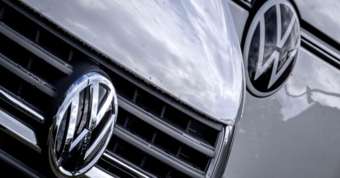 “Volkswagen ha venduto camper di lusso con sostanze cancerogene negli abitacoli”: la denuncia della tv tedesca
