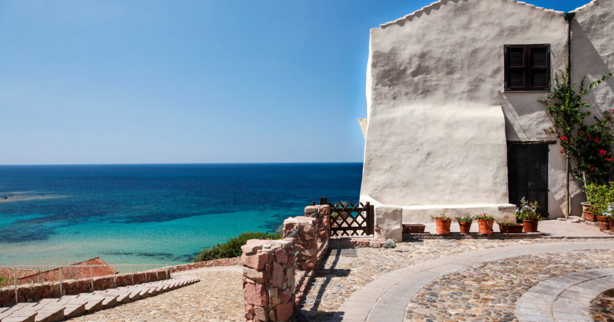 Dal mare di Gonnesa al monte di Pau: viaggio nella Sardegna nascosta tra tonnare antiche, miniere inglesi e siti nuragici