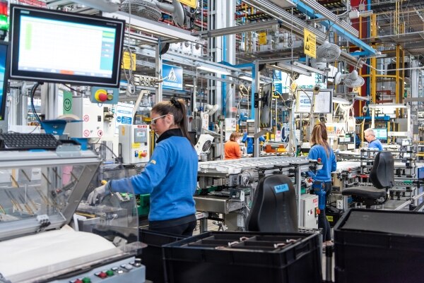 I lavoratori più anziani spingono ancora l’occupazione. A maggio 80mila posti in più
