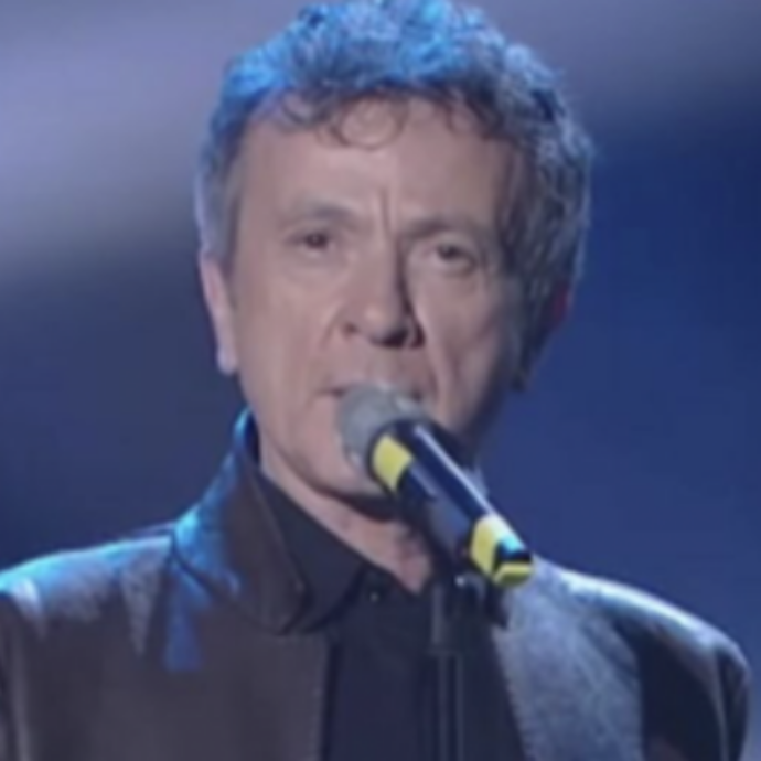 “Ho incontrato Al Bano in aeroporto, i nostri rapporti si erano raffreddati. Sulla polemica con Romina, io sto dalla sua parte. Come ho vinto la ludopatia? Con l’amore”: parla Pupo