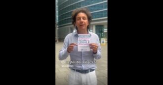 Copertina di L’appello di Cappato: “Continuate a firmare per l’eutanasia legale. La proposta del governo negherebbe la libertà di decidere”