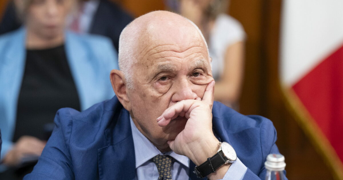 abuso d8217ufficio consulta abolizione legittima ma la politica sar224 responsabile dei vuoti di tutela