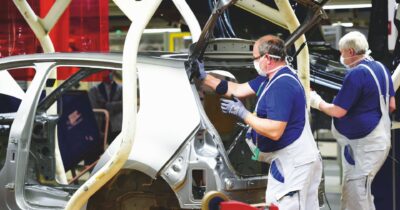 Copertina di Auto diesel Euro 5: “Il rinvio dello stop è l’ennesima misura populista”. E l’Italia arranca tra ritardi e condanne