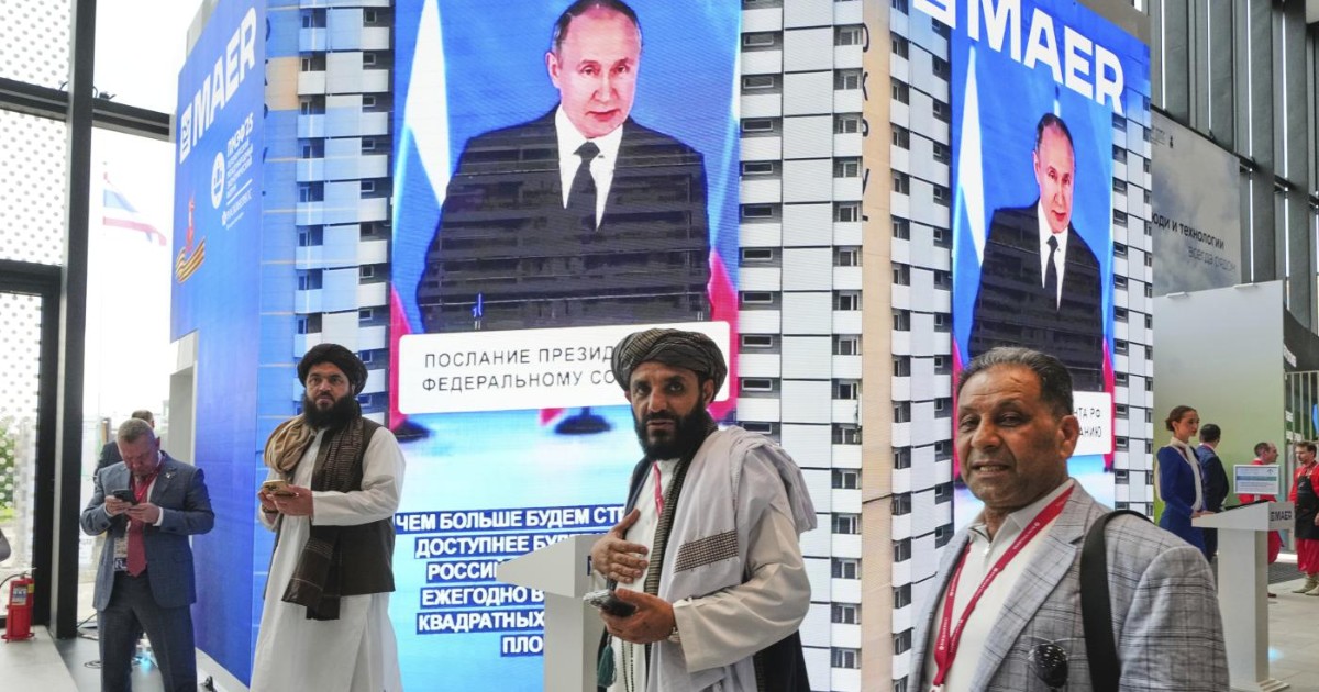 La Russia riconosce l’emirato islamico instaurato dai talebani in Afghanistan