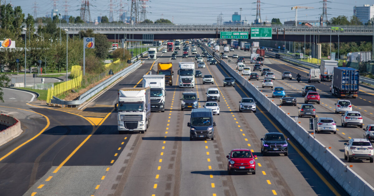 Aumenti dei pedaggi autostradali pronti per il grande esodo estivo Aumenti dei pedaggi autostradali pronti per il grande esodo estivo