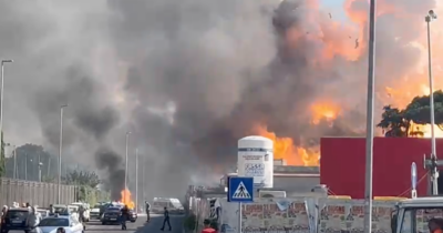 Copertina di Esplosione a un distributore di Roma: l’arrivo dei soccorsi, il boato e la fuga. Il video girato da un automobilista