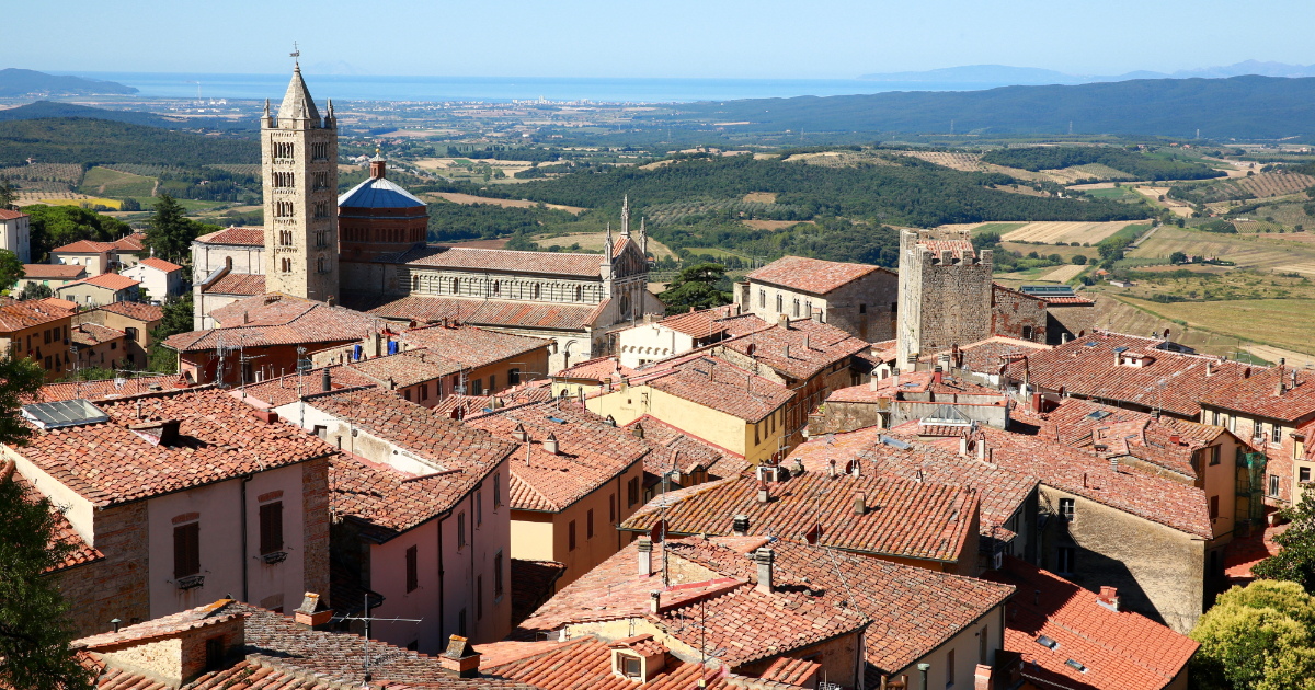 lo stato non solo rinuncia a salvare i borghi li condanna definitivamente