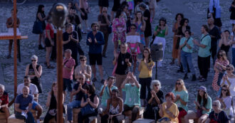Santarcangelo, il ministero declassa lo storico festival di teatro. La Regione Emilia-Romagna: “Motivi politici”