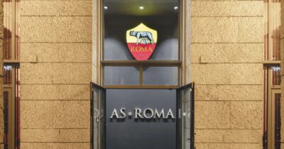 Copertina di As Roma, 3 milioni di multa dalla Uefa