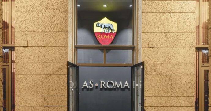 As Roma, 3 milioni di multa dalla Uefa
