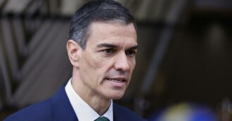 Spagna, nuovo guaio per Sánchez: il suo collaboratore e neo-dirigente di partito si dimette dopo accuse di molestie