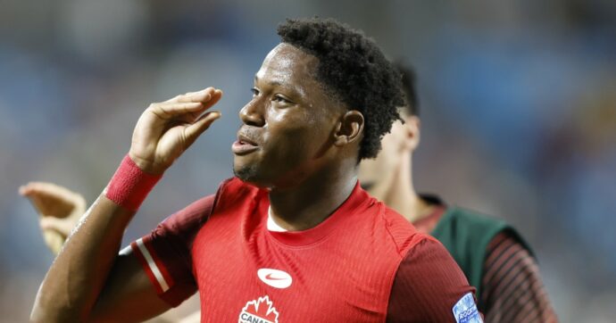 Juventus, ufficiale David: “Ammiravo questo club da piccolo”. Il club verserà 12,5 milioni di commissioni