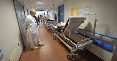 Copertina di Da giugno ad agosto il caldo ha causato il 68% delle morti in 854 città: Italia prima in Europa, solo a Milano 1156 decessi