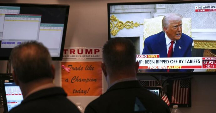 Dazi, al Parlamento Ue riparte l’iter di ratifica dell’accordo con gli Usa. “Ma sarà congelato in caso di minacce alla nostra sicurezza”