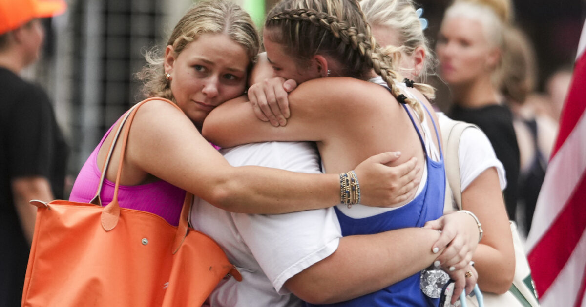 Texas, il fiume travolge i campi estivi per ragazze: oltre 50 morti. Decine di bimbe restano disperse Texas, il fiume travolge i campi estivi per ragazze: oltre 50 morti. Decine di bimbe restano disperse