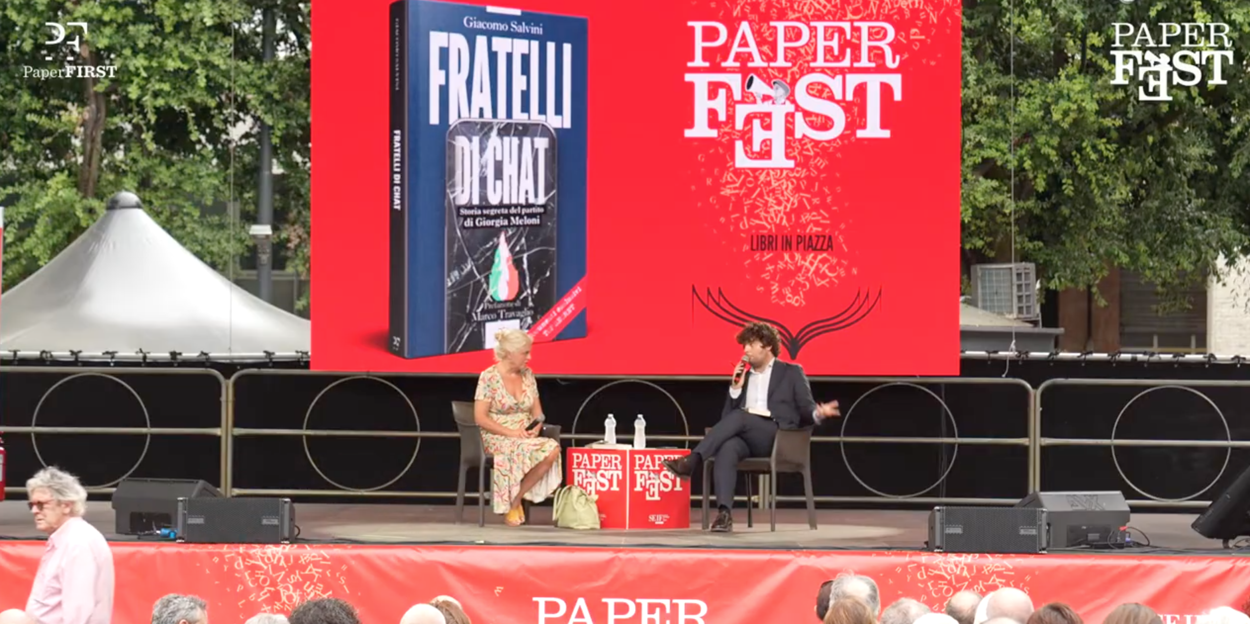 ‘Fratelli di Chat’, i segreti del partito di Meloni: rivedi l’incontro a Paper Fest con Giacomo Salvini e Chiara Geloni ‘Fratelli di Chat’, i segreti del partito di Meloni: rivedi l’incontro a Paper Fest con Giacomo Salvini e Chiara Geloni