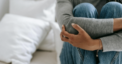 Copertina di “Dopo il discorso di mia suocera alla festa per il mio master mi sono alzata e sono fuggita via dal tavolo, sono stufa di essere una comparsa”: la storia