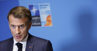 Copertina di Dopo Spagna e Grecia, anche l'Italia "aggancia" i rendimenti dei titoli di Stato francesi