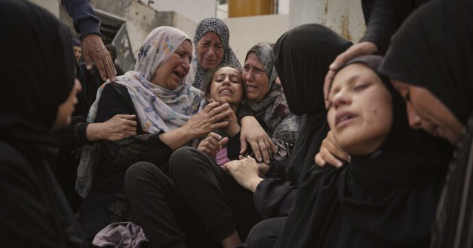 Gaza, nessun accordo dopo il primo round di colloqui indiretti Israele-Hamas. Ue: “Non privatizzare gli aiuti”